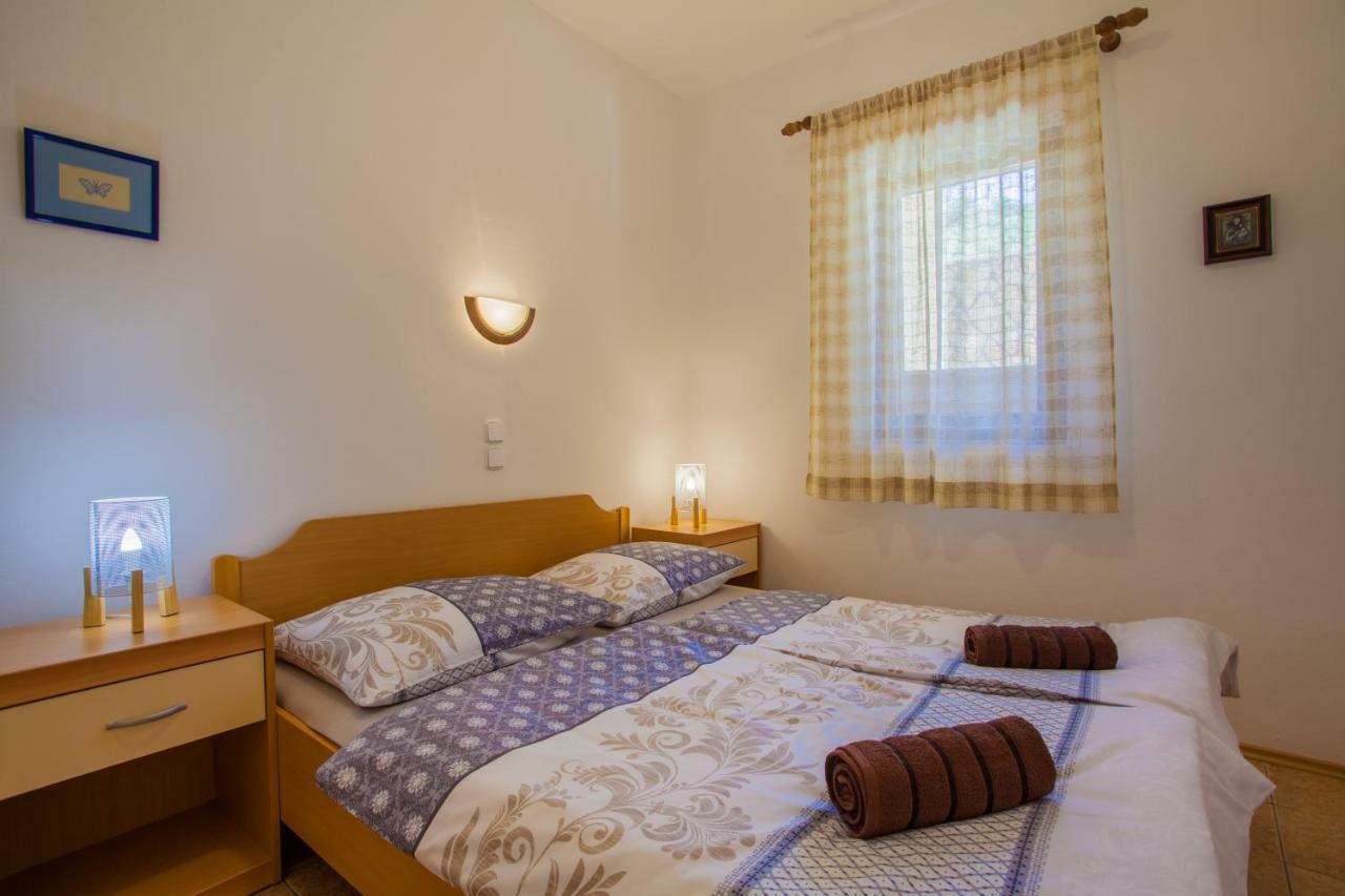 Apartmani Komesic Zubovići Exterior foto